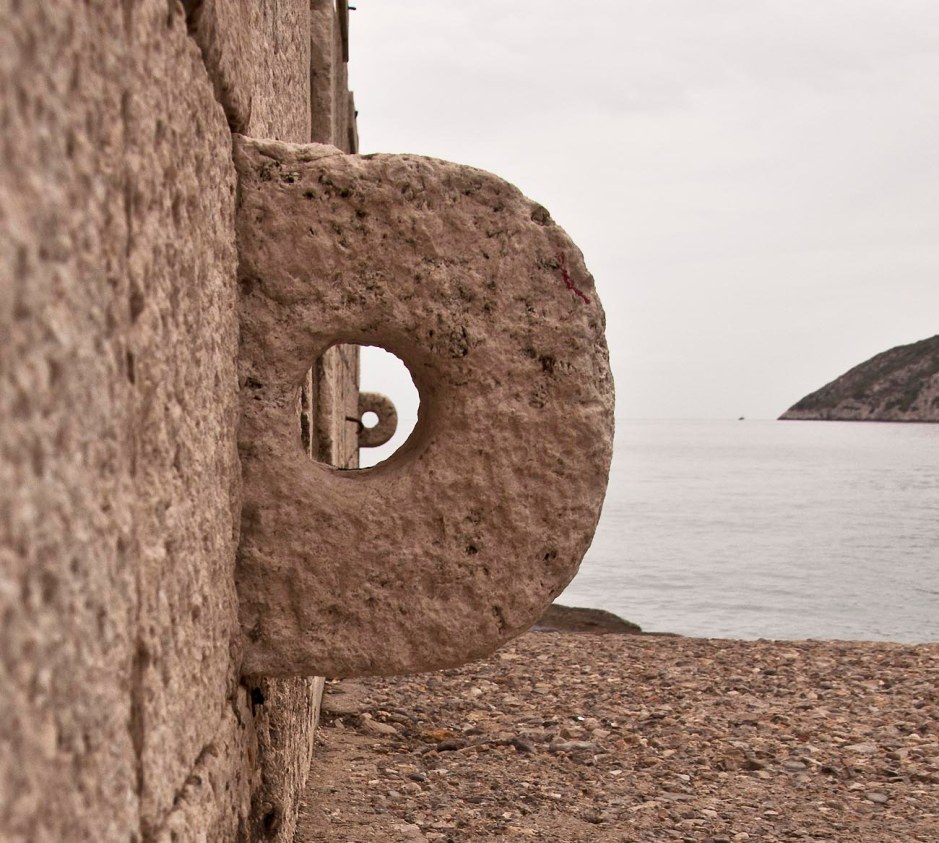 Komiza 23. November  2012