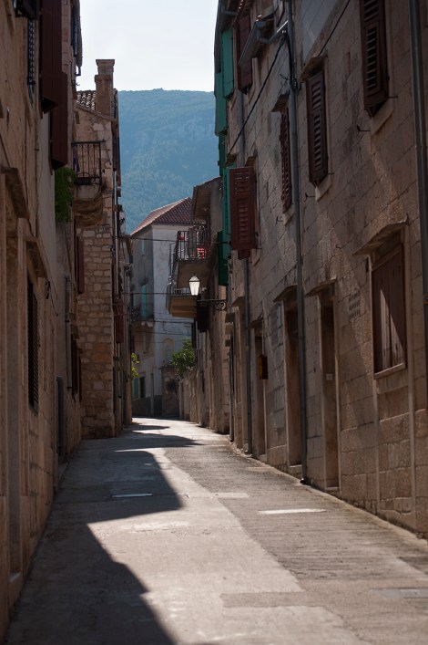 on that very day in Komiza